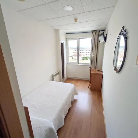 Hotel Besaya Torrelavega Exterior photo